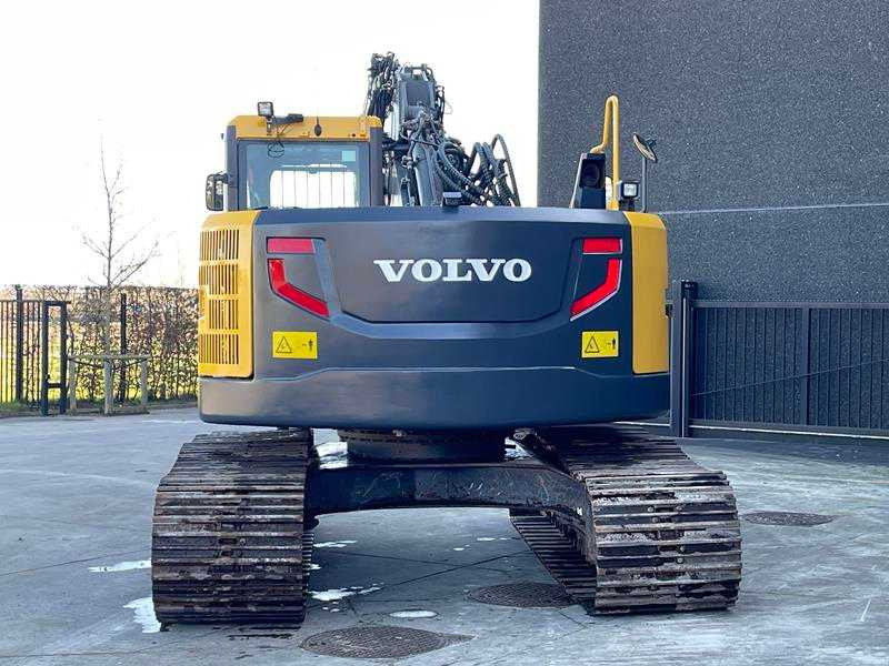 VOLVO - 2014 - ECR 235 DL - CRAWLER EXCAVATOR - Mobilbagger: das Bild 4 VOLVO - 2014 - ECR 235 DL - CRAWLER EXCAVATOR - Mobilbagger: das Bild 4