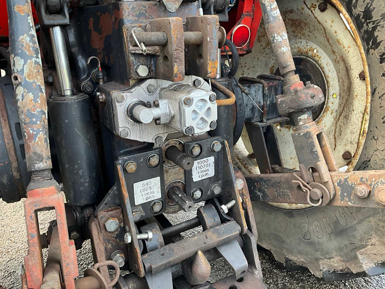 Traktor Valmet 805: das Bild 18