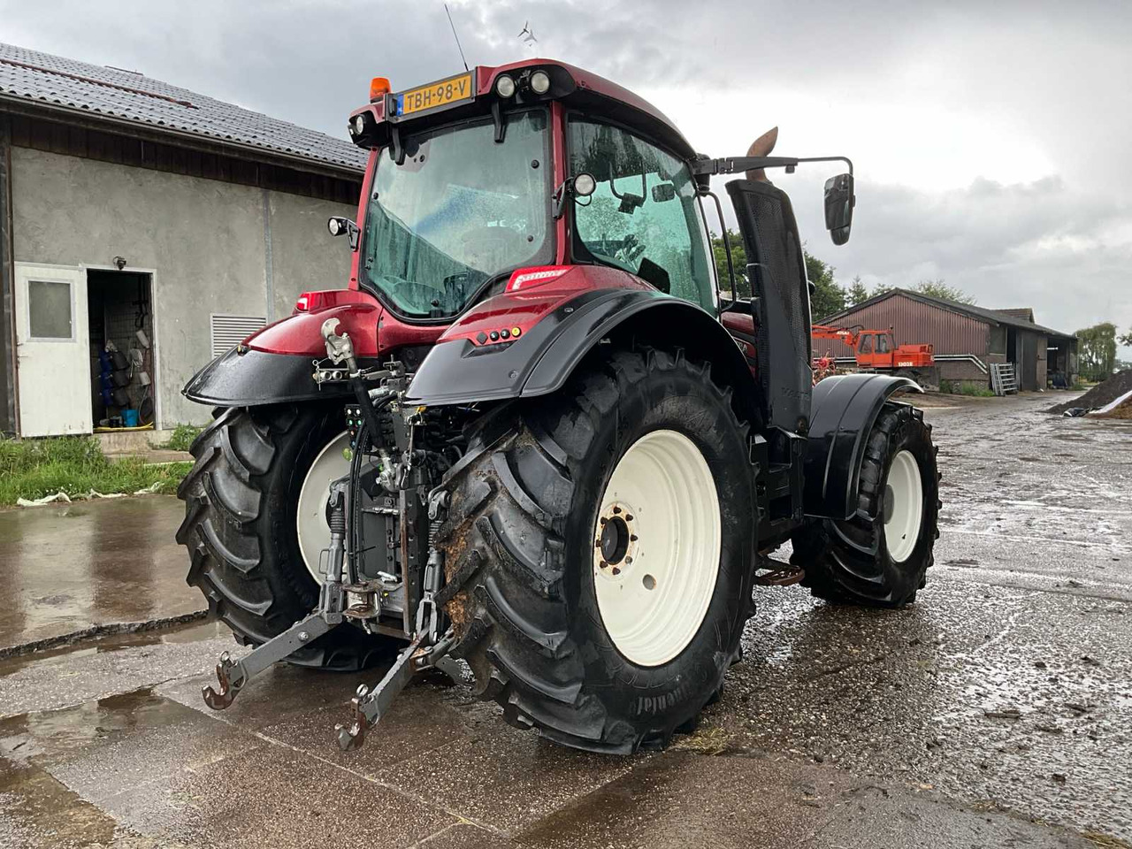 Traktor Valtra T214 A: das Bild 7