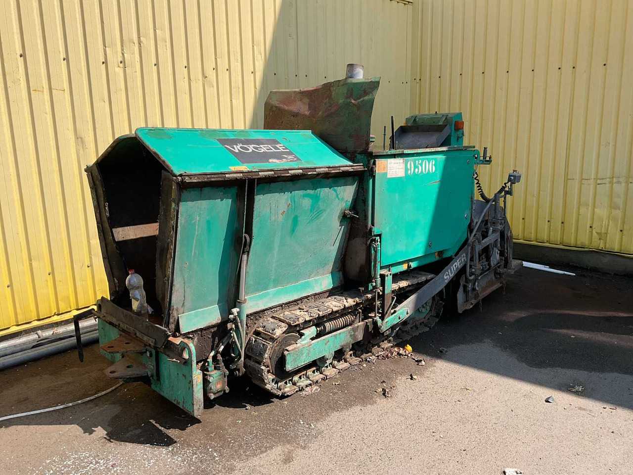 Vögele Superboy 6-90 - Asphaltfertiger/ Straßenfertiger: das Bild 1 Vögele Superboy 6-90 - Asphaltfertiger/ Straßenfertiger: das Bild 1