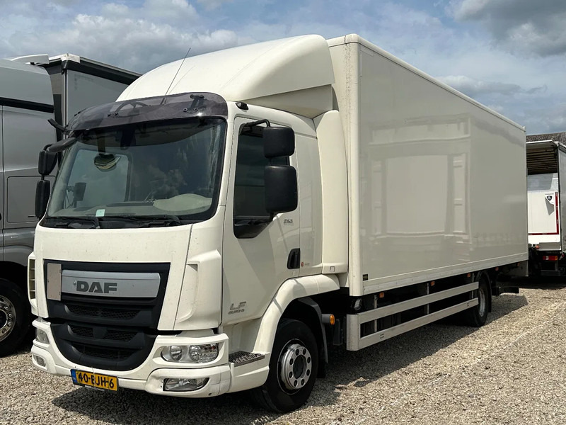 DAF LF 210 LF210 - Koffer LKW: das Bild 1 DAF LF 210 LF210 - Koffer LKW: das Bild 1