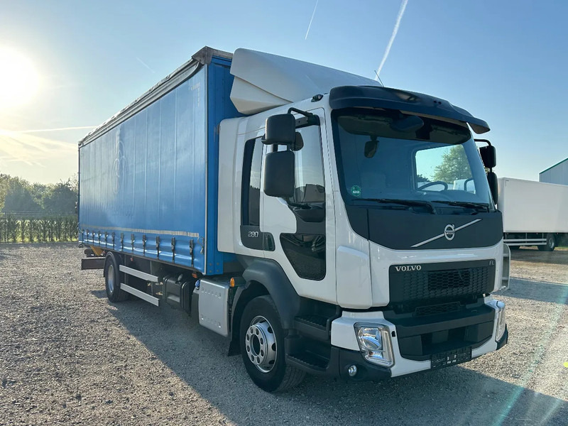 Volvo FL FL280.16 EURO6. 2022. OPRIJWAGEN , PAARDENWAGEN. - Fahrgestell LKW: das Bild 2 Volvo FL FL280.16 EURO6. 2022. OPRIJWAGEN , PAARDENWAGEN. - Fahrgestell LKW: das Bild 2