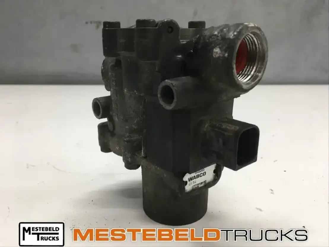 DAF ABS Magneetventiel - Bremsteile für LKW: das Bild 1 DAF ABS Magneetventiel - Bremsteile für LKW: das Bild 1