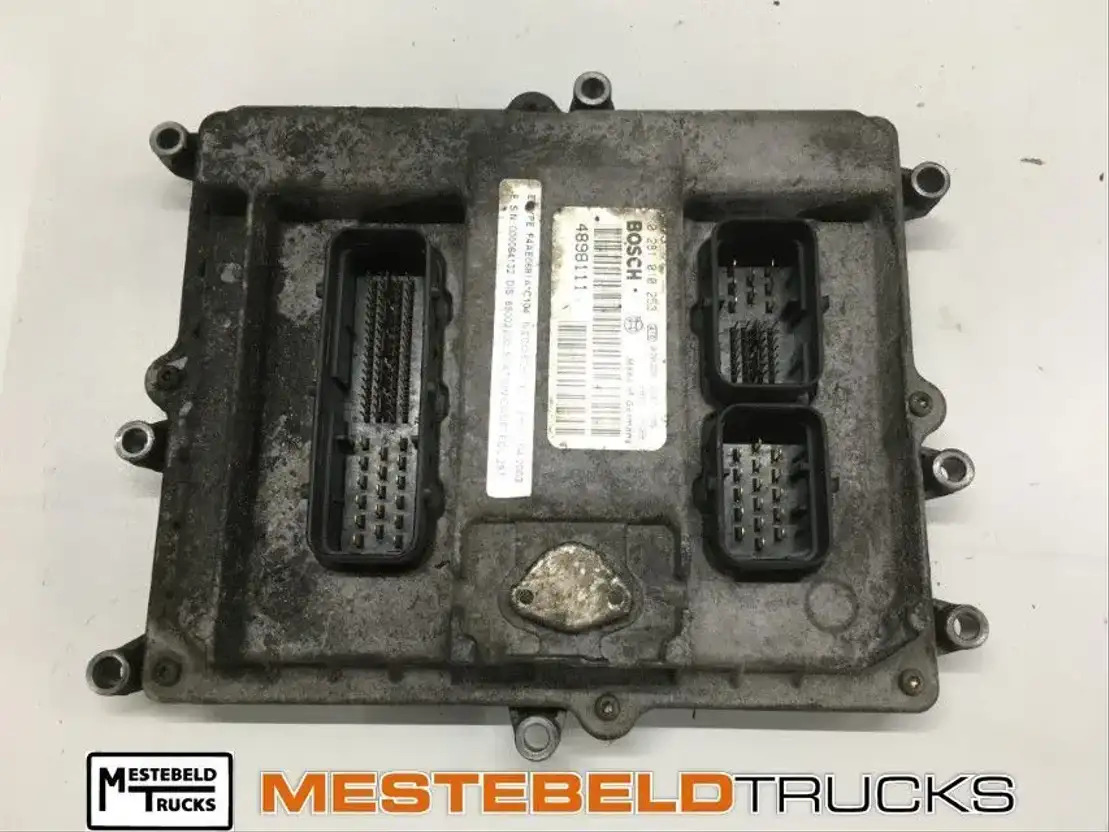 Iveco EDC unit - Elektrische Ausrüstung für LKW: das Bild 1 Iveco EDC unit - Elektrische Ausrüstung für LKW: das Bild 1