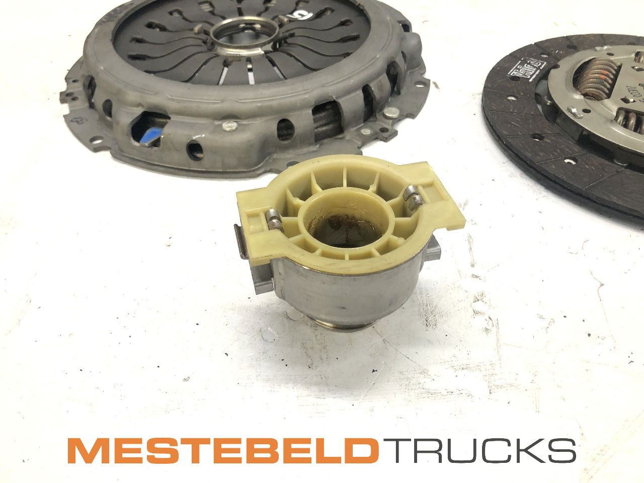 Iveco Koppelingsset - Kupplung und Teile für LKW: das Bild 2 Iveco Koppelingsset - Kupplung und Teile für LKW: das Bild 2