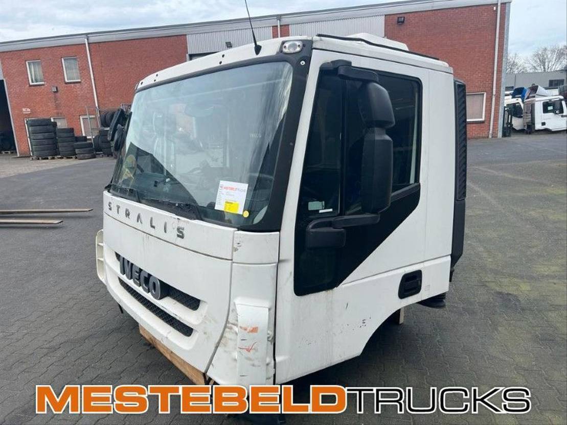 Iveco Korte cabine - Fahrerhaus für LKW: das Bild 1 Iveco Korte cabine - Fahrerhaus für LKW: das Bild 1