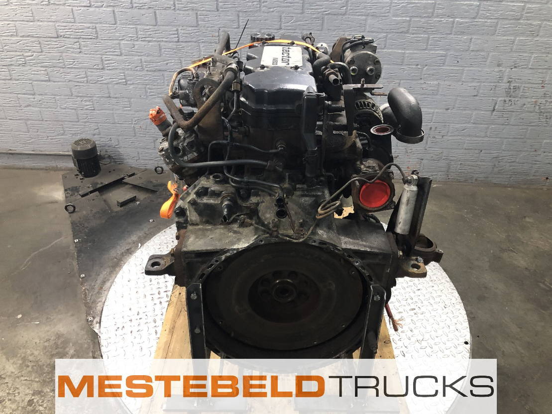 Iveco Motor F4AE3481 - Motor für LKW: das Bild 2 Iveco Motor F4AE3481 - Motor für LKW: das Bild 2