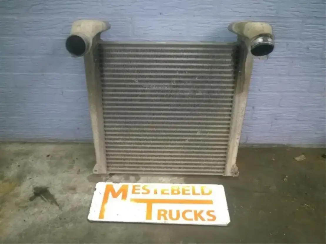 MAN Intercooler L2000 - Kühlsystem für LKW: das Bild 1 MAN Intercooler L2000 - Kühlsystem für LKW: das Bild 1