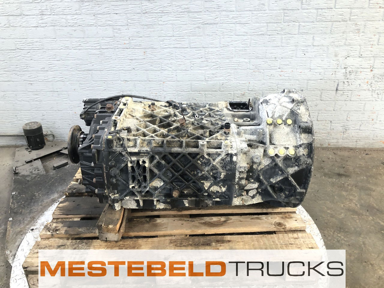 MAN Versnellingsbak 16 S 2221 TO HVA+ NA - Getriebe und Teile für LKW: das Bild 1 MAN Versnellingsbak 16 S 2221 TO HVA+ NA - Getriebe und Teile für LKW: das Bild 1