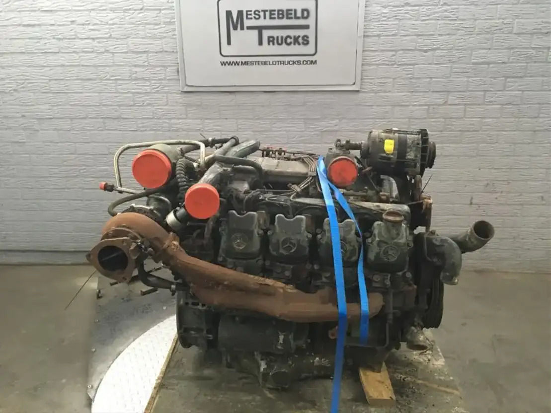 Mercedes-Benz Motor OM402 LA I/3 - Motor für LKW: das Bild 5 Mercedes-Benz Motor OM402 LA I/3 - Motor für LKW: das Bild 5