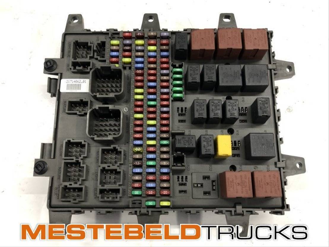 Renault Zekeringskast Midlum - Elektrische Ausrüstung für LKW: das Bild 1 Renault Zekeringskast Midlum - Elektrische Ausrüstung für LKW: das Bild 1