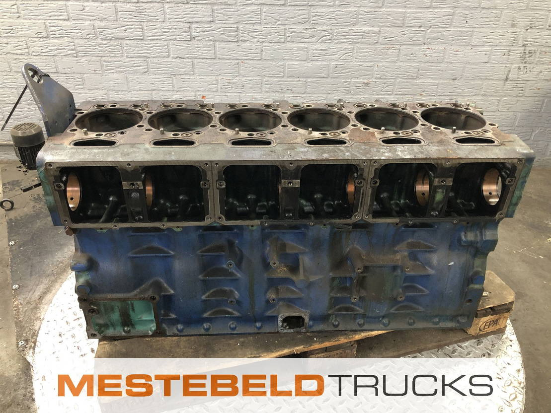 Scania Motorblok DSC 12 01 - Motor und Teile für LKW: das Bild 2 Scania Motorblok DSC 12 01 - Motor und Teile für LKW: das Bild 2