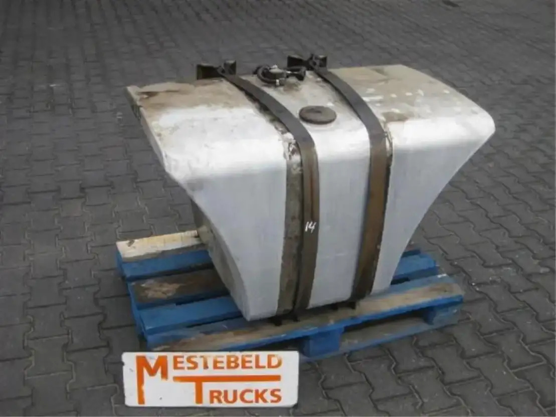 Kraftstofftank für LKW Scania T ank 4 serie: das Bild 1