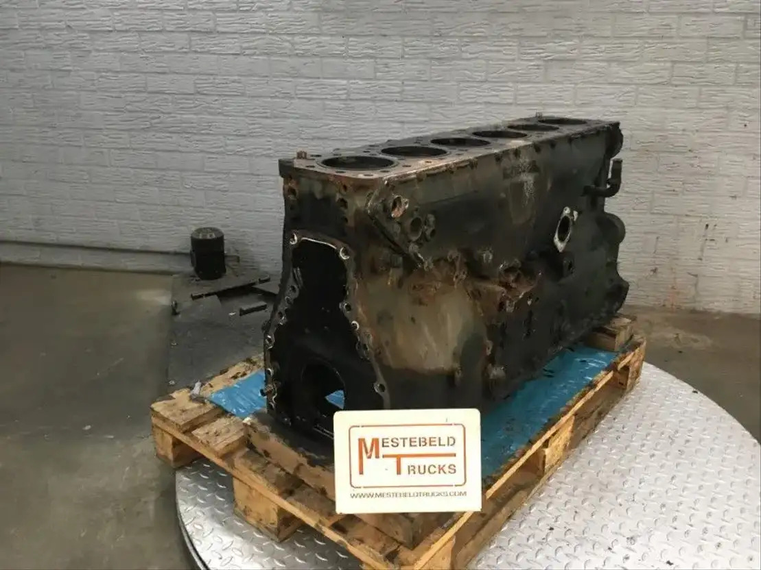 Volvo Motorblok - Motor und Teile für LKW: das Bild 2 Volvo Motorblok - Motor und Teile für LKW: das Bild 2