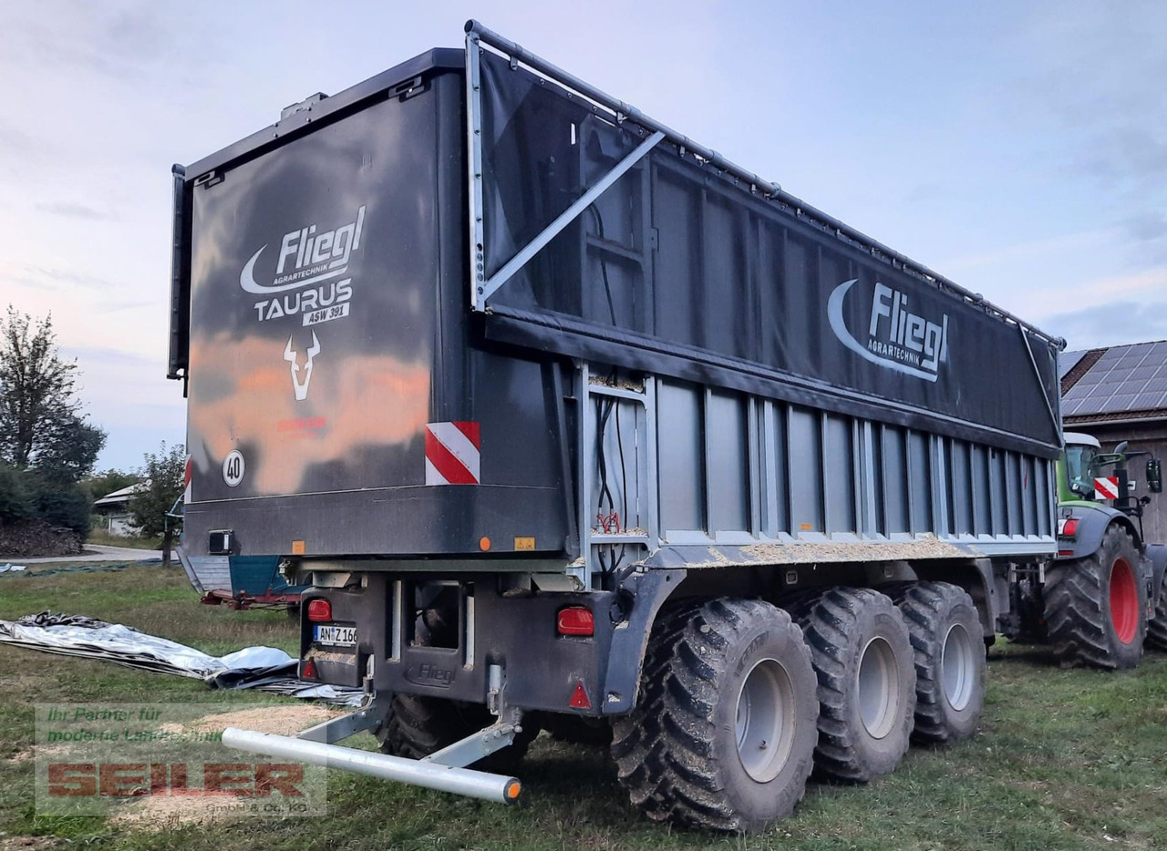 Fliegl ASW 391 TAURUS FOX 50m³ + elektr. ZWL + ISOBUS + Top Lift Light - Ladewagen: das Bild 1 Fliegl ASW 391 TAURUS FOX 50m³ + elektr. ZWL + ISOBUS + Top Lift Light - Ladewagen: das Bild 1