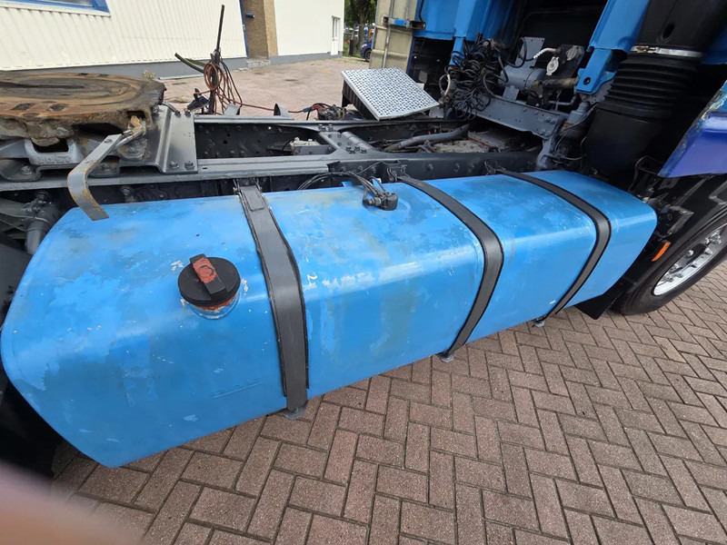 DAF XF 95.430 Automatic Euro 4 - Sattelzugmaschine: das Bild 3 DAF XF 95.430 Automatic Euro 4 - Sattelzugmaschine: das Bild 3