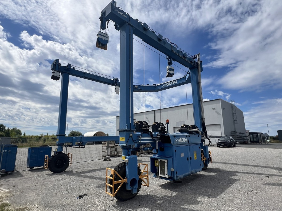 BHT 25 Marine Travellift 25t Diesel 2013 - Kran, Hafentechnik: das Bild 3 BHT 25 Marine Travellift 25t Diesel 2013 - Kran, Hafentechnik: das Bild 3