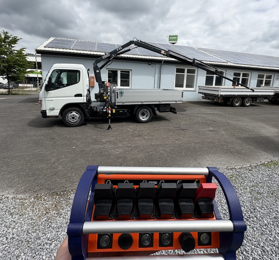 FUSO 3S15 Alu Pritsche 2.80m Ladekran Funk! sofort ve - Autokran, Pritsche LKW: das Bild 5 FUSO 3S15 Alu Pritsche 2.80m Ladekran Funk! sofort ve - Autokran, Pritsche LKW: das Bild 5