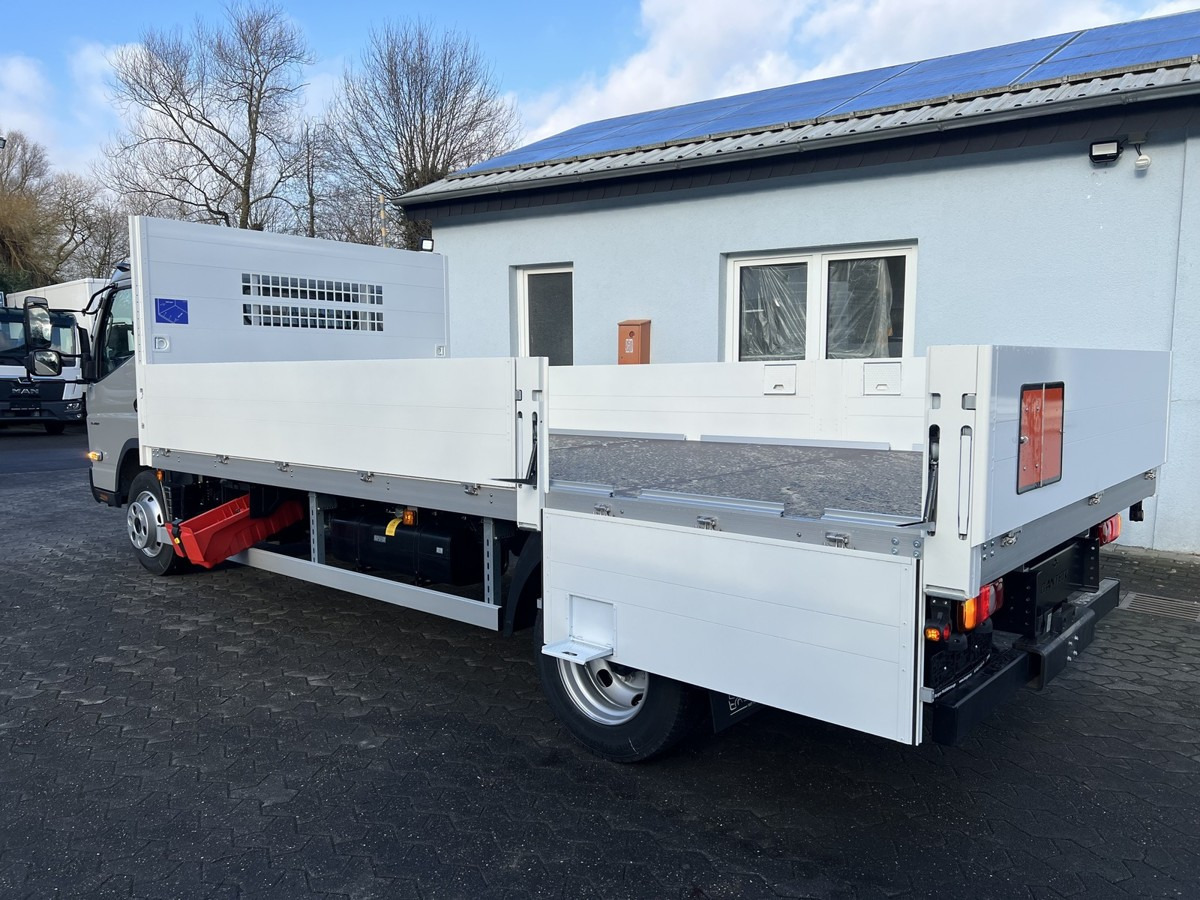 FUSO Canter 7C18 Gastransport ADR Gefahrgut Pritsche - Pritsche Transporter: das Bild 5 FUSO Canter 7C18 Gastransport ADR Gefahrgut Pritsche - Pritsche Transporter: das Bild 5