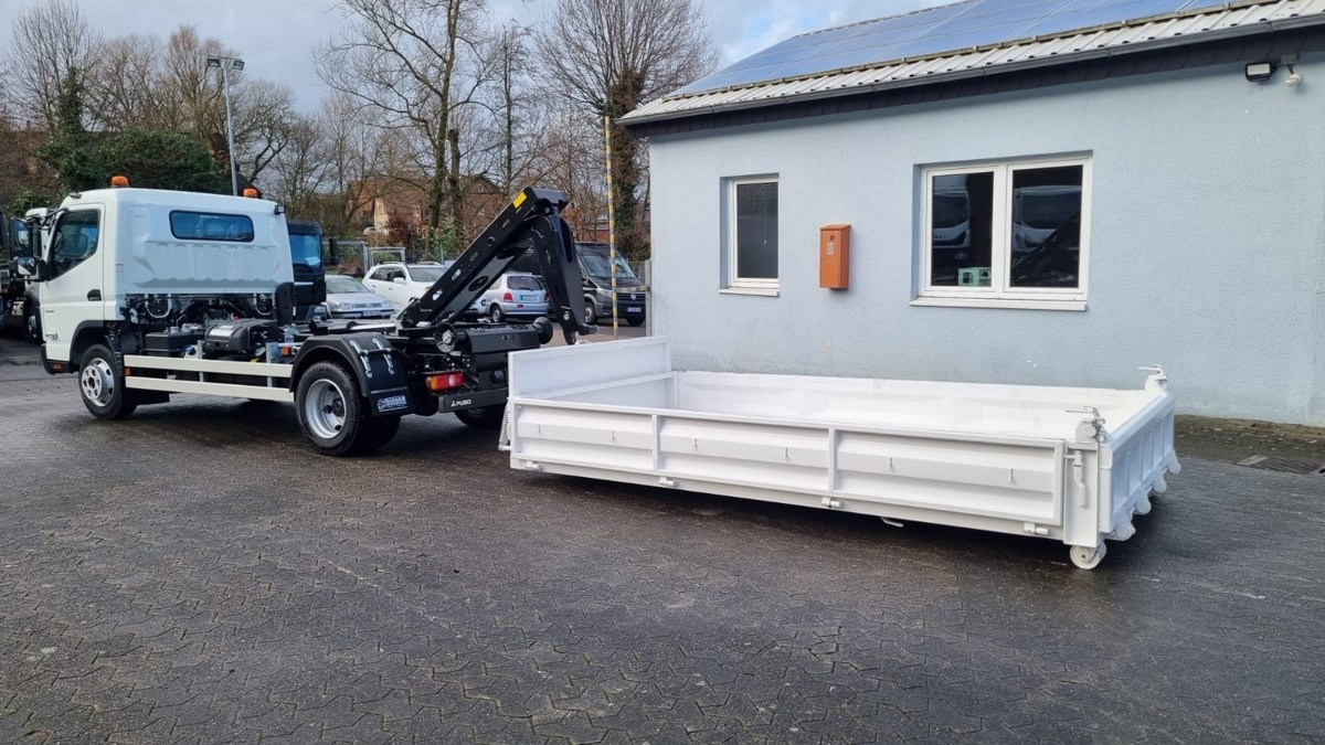 FUSO FUSO 9C18 Duonic City Abrollkipper GG 8.55t AHK - Abrollkipper: das Bild 2 FUSO FUSO 9C18 Duonic City Abrollkipper GG 8.55t AHK - Abrollkipper: das Bild 2