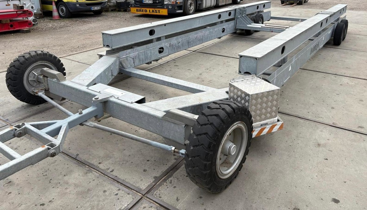 HARBECK Hafentrailer Harbeck LTS200 20t - Bootstrailer: das Bild 2 HARBECK Hafentrailer Harbeck LTS200 20t - Bootstrailer: das Bild 2