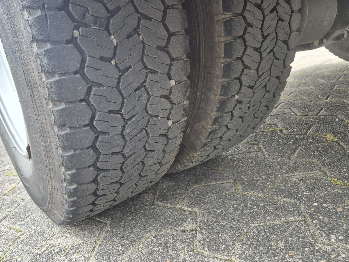 Kipper Transporter MERCEDES-BENZ Atego 823 3-Seiten Kipper Meiller AHK: das Bild 18