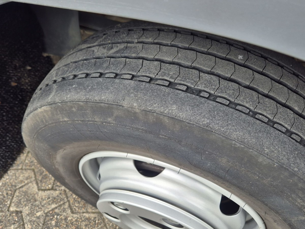 Kipper Transporter MERCEDES-BENZ Atego 823 3-Seiten Kipper Meiller AHK: das Bild 17
