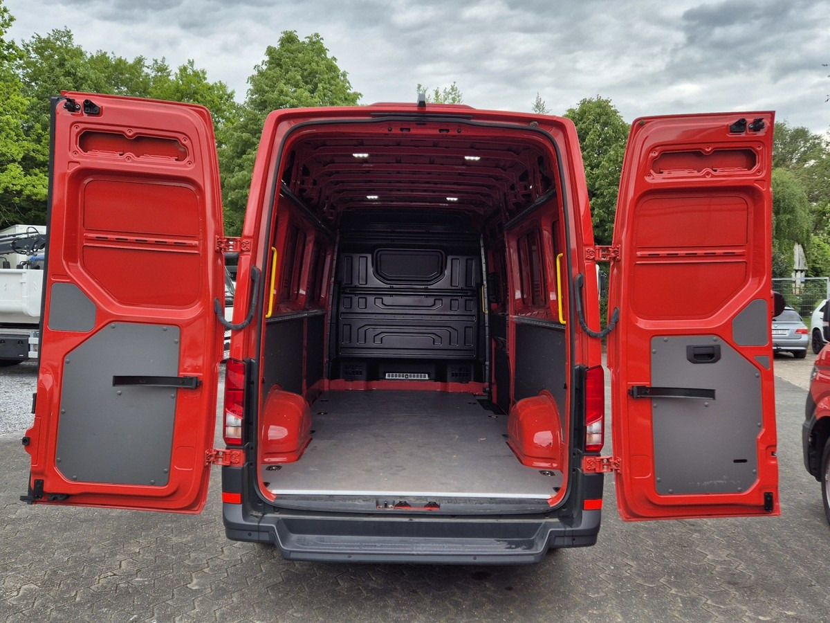 VW Crafter 35 Maxi L4H3 1Hand PDC Kamera - Kastenwagen: das Bild 4 VW Crafter 35 Maxi L4H3 1Hand PDC Kamera - Kastenwagen: das Bild 4