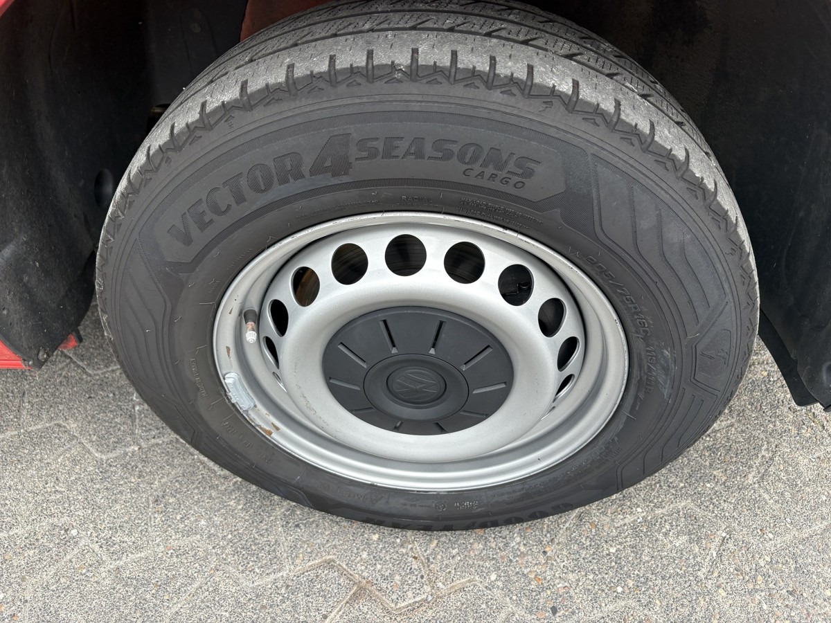 Leasing für VW Crafter 35 Maxi L4H3 1Hand PDC sofort verfügbar! VW Crafter 35 Maxi L4H3 1Hand PDC sofort verfügbar!: das Bild 13 Leasing für VW Crafter 35 Maxi L4H3 1Hand PDC sofort verfügbar! VW Crafter 35 Maxi L4H3 1Hand PDC sofort verfügbar!: das Bild 13