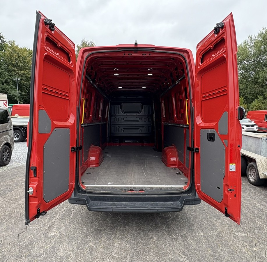 VW Crafter 35 Maxi L5H3 Extralang Kamera sofort ve - Kastenwagen: das Bild 4 VW Crafter 35 Maxi L5H3 Extralang Kamera sofort ve - Kastenwagen: das Bild 4