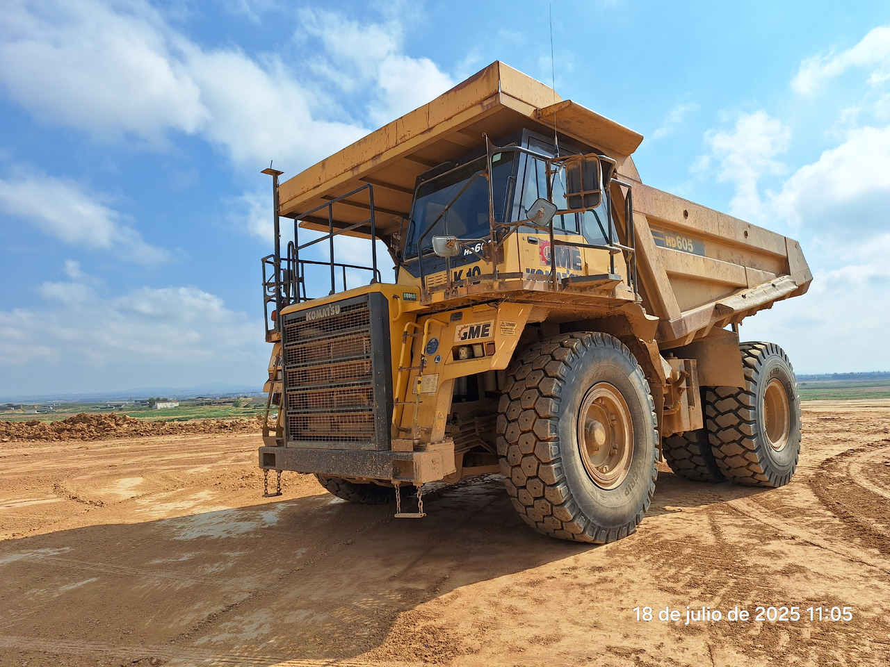 KOMATSU HD605 7-EO - Dumper Starr: das Bild 1 KOMATSU HD605 7-EO - Dumper Starr: das Bild 1