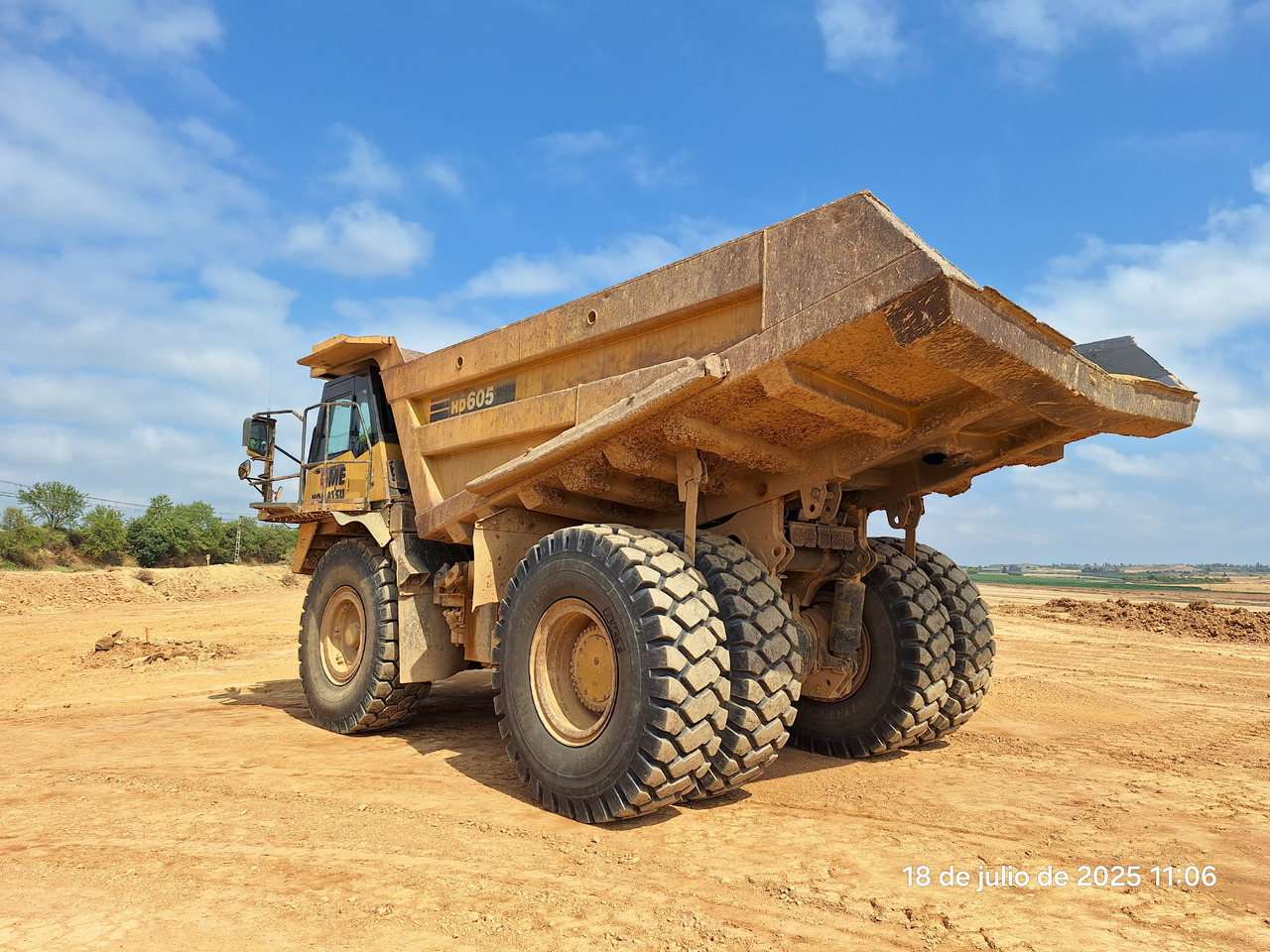 KOMATSU HD605 7-EO - Dumper Starr: das Bild 4 KOMATSU HD605 7-EO - Dumper Starr: das Bild 4