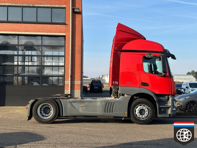 Sattelzugmaschine Mercedes-Benz ACTROS 1840 L /  SLEEPER CAB: das Bild 8