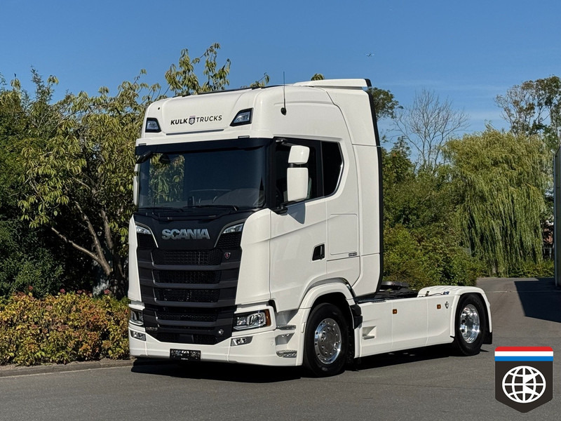 Scania 590 S King of the Road - FULL AIR - NEW - Sattelzugmaschine: das Bild 1 Scania 590 S King of the Road - FULL AIR - NEW - Sattelzugmaschine: das Bild 1