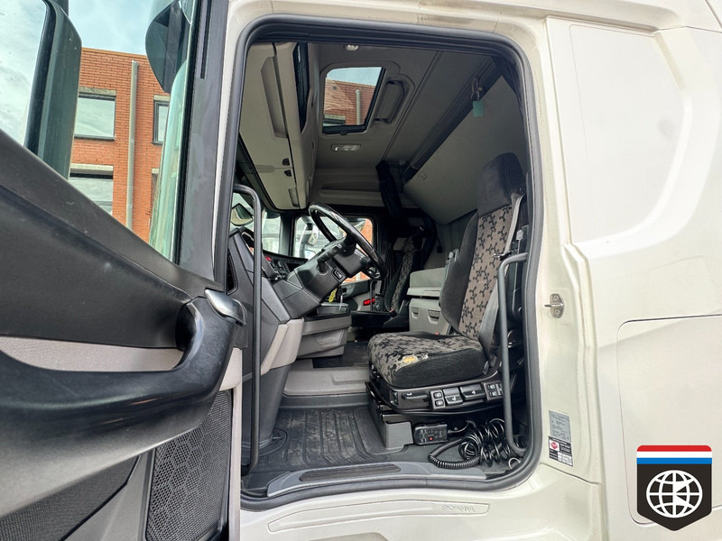Scania R450 - Sattelzugmaschine: das Bild 5 Scania R450 - Sattelzugmaschine: das Bild 5