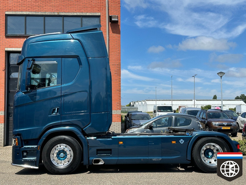 Scania S580 WB 3900 - HOLLAND TRUCK - 2X TANK - FULL AIR - RETARDER - Sattelzugmaschine: das Bild 3 Scania S580 WB 3900 - HOLLAND TRUCK - 2X TANK - FULL AIR - RETARDER - Sattelzugmaschine: das Bild 3