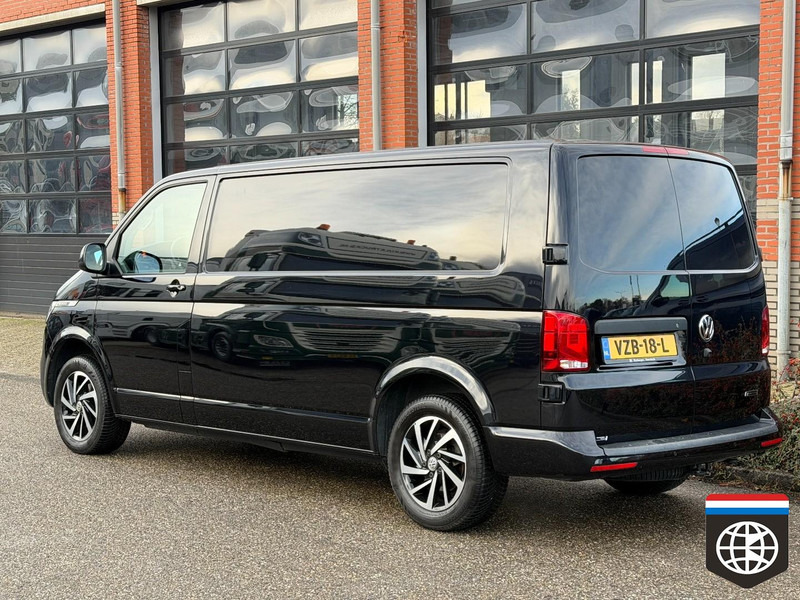 Volkswagen TRANSPORTER 75 EDITION BULLI - FULL OPTION - DSG - Kleintransporter: das Bild 3 Volkswagen TRANSPORTER 75 EDITION BULLI - FULL OPTION - DSG - Kleintransporter: das Bild 3