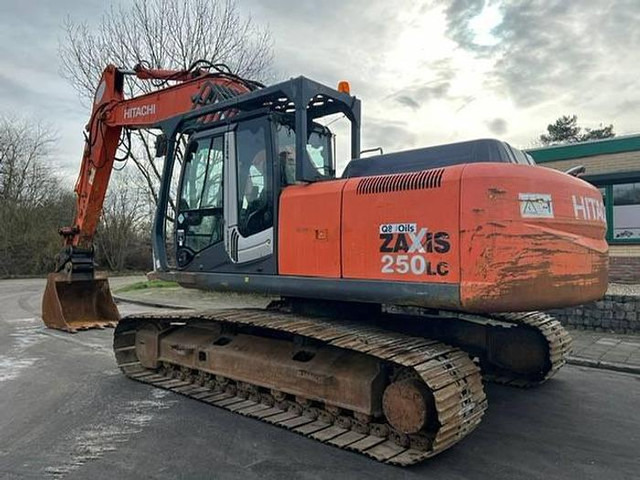 Isuzu ZX250LC-3 - ZX 250 LC-3 - ZX250 - Bagger: das Bild 2 Isuzu ZX250LC-3 - ZX 250 LC-3 - ZX250 - Bagger: das Bild 2