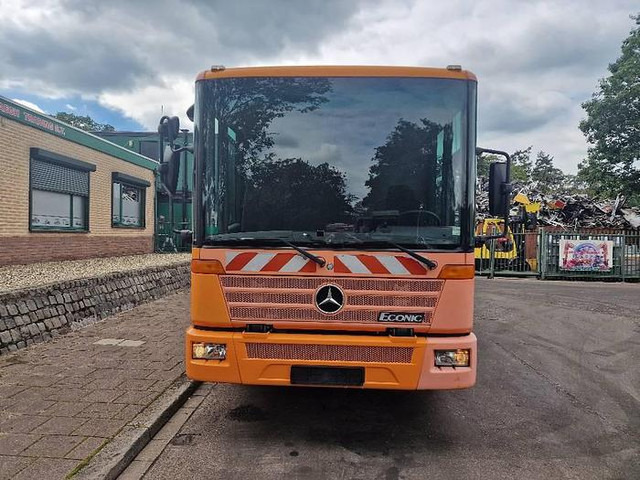 Mercedes-Benz Econic 2628 - LKW: das Bild 2 Mercedes-Benz Econic 2628 - LKW: das Bild 2