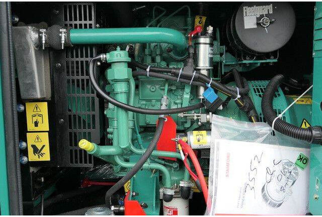 Cummins 10 kVA, Stromgenerator, Stamford - Stromgenerator: das Bild 2 Cummins 10 kVA, Stromgenerator, Stamford - Stromgenerator: das Bild 2