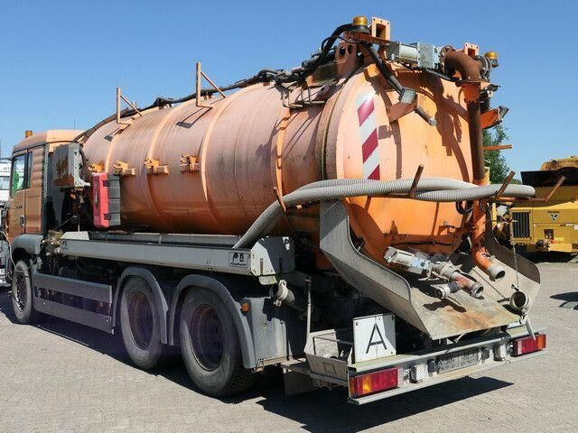 Saug-/ Spülfahrzeug MAN 26.360 FDLC 6x4, Saug- u. Spülaufbau, 14m³: das Bild 6