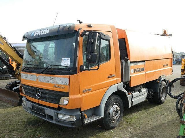 Mercedes-Benz 1018 Atego 4x2, Faun Viatec, Viajet 5R, Klima - Kehrmaschine: das Bild 4 Mercedes-Benz 1018 Atego 4x2, Faun Viatec, Viajet 5R, Klima - Kehrmaschine: das Bild 4