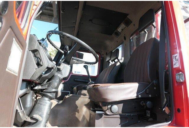 Feuerwehrfahrzeug Mercedes-Benz 1422 F 4x2, Drehleiter DLK 23-12, Metz, 30m: das Bild 12
