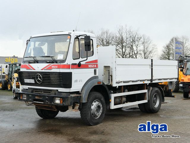 Mercedes-Benz 1824 AK 4x4, Allrad, AHK, Blattfederung, 168tkm - Pritsche LKW: das Bild 1 Mercedes-Benz 1824 AK 4x4, Allrad, AHK, Blattfederung, 168tkm - Pritsche LKW: das Bild 1