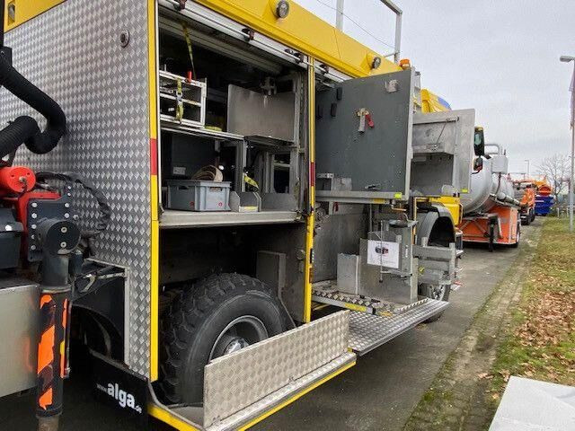 Mercedes-Benz 1833 Axor 4x4,Palfinger PK8502,Allrad,Seilwinde - Feuerwehrfahrzeug: das Bild 3 Mercedes-Benz 1833 Axor 4x4,Palfinger PK8502,Allrad,Seilwinde - Feuerwehrfahrzeug: das Bild 3