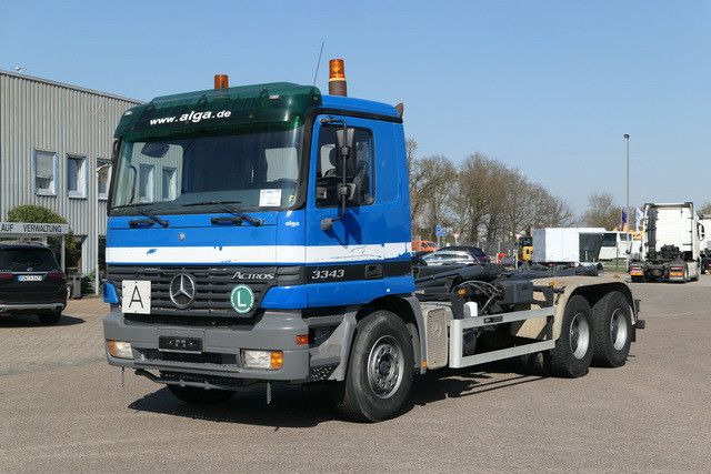 Mercedes-Benz 3343 Actros 6x4, Multilift LHS26056, Klima, AHK - Abrollkipper: das Bild 3 Mercedes-Benz 3343 Actros 6x4, Multilift LHS26056, Klima, AHK - Abrollkipper: das Bild 3