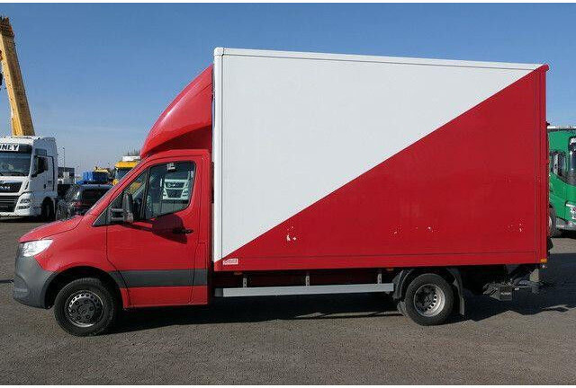 Mercedes-Benz 516 CDI Sprinter 4x2, Isoliert, LBW, AHK, Klima - Koffer LKW: das Bild 2 Mercedes-Benz 516 CDI Sprinter 4x2, Isoliert, LBW, AHK, Klima - Koffer LKW: das Bild 2