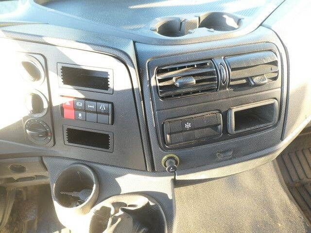 Kipper Mercedes-Benz 818 K Atego 4x2, Meiller, AHK, 3. Sitz, 168tkm.: das Bild 14