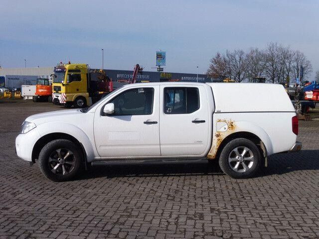 Nissan Navara 2.5 Tdi 4x4, DOKA, Pickup, Klima, AHK - Pritsche Transporter: das Bild 2 Nissan Navara 2.5 Tdi 4x4, DOKA, Pickup, Klima, AHK - Pritsche Transporter: das Bild 2