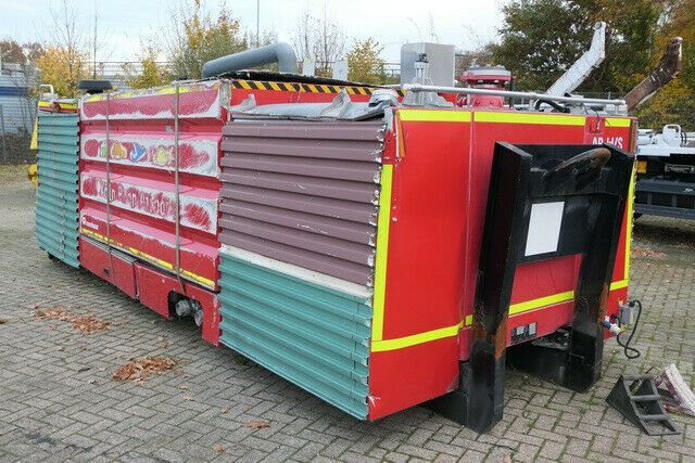 ROSENBAUER/Feuerwehr/Wasserwerfer - Feuerwehrfahrzeug: das Bild 4 ROSENBAUER/Feuerwehr/Wasserwerfer - Feuerwehrfahrzeug: das Bild 4